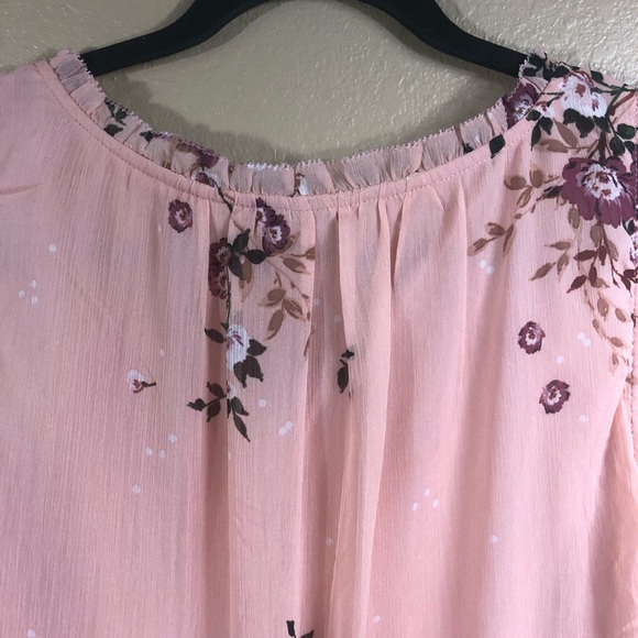 Torrid peach floral chiffon ruffle trim tank top. - Picture 9 of 11